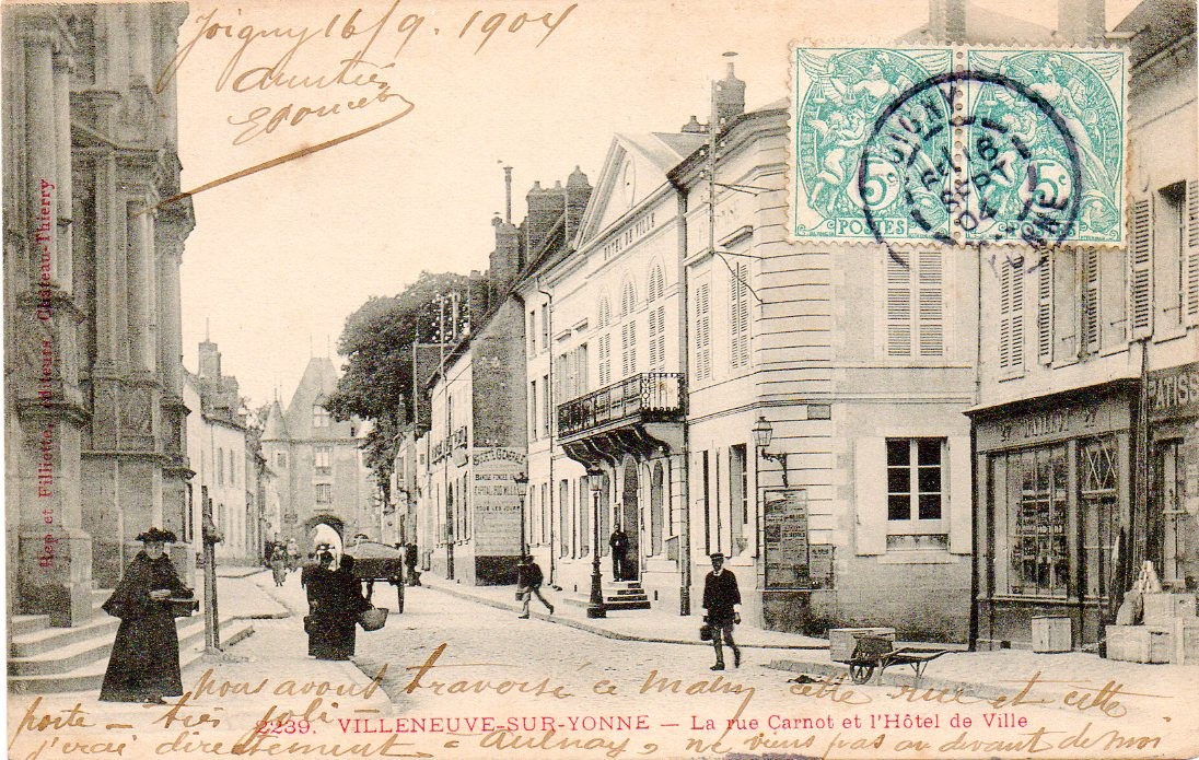 Villeneuve sur Yonne rue Carnot